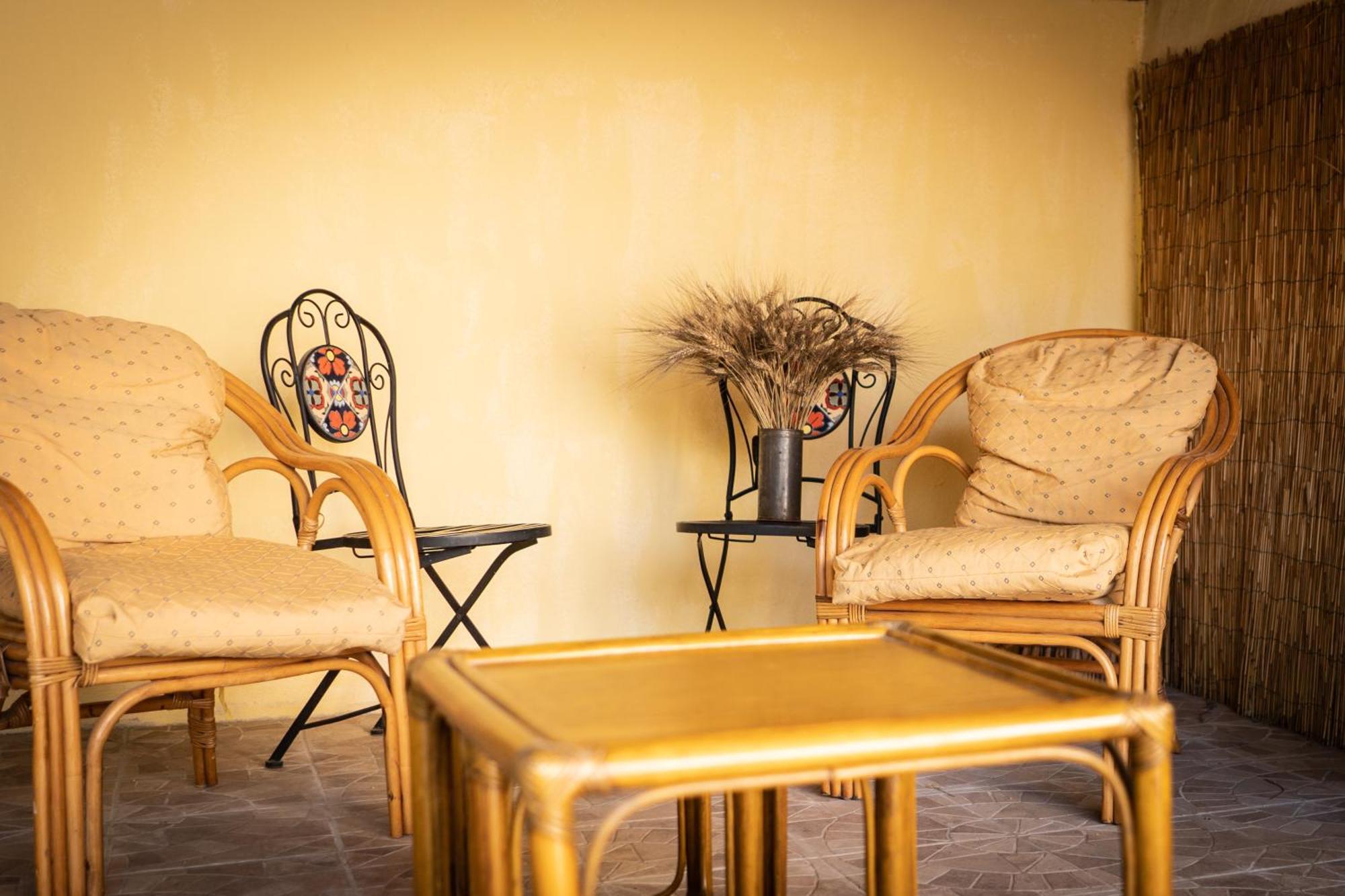 Sa Domu De Ladiri - Matrimoniale Con Giardino Bed & Breakfast Musei Ngoại thất bức ảnh